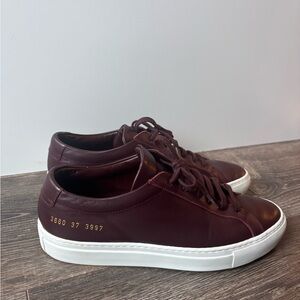 Common Projects Burgundy Sneakers